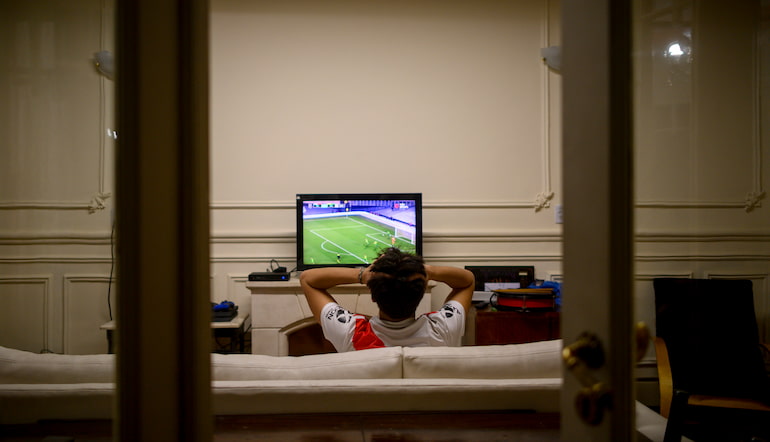 Stream football online