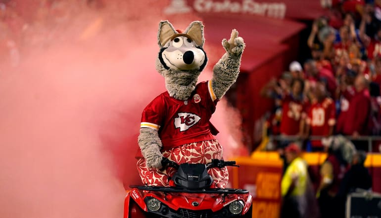 Chiefs NFL mascot
