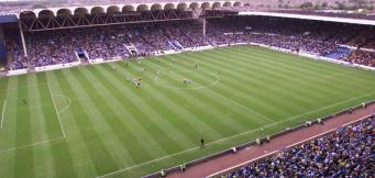 Maine Road Gary Neville fed Shaun Goater