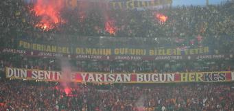 Turkish football fans