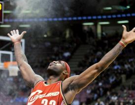 LeBron James vs Michael Jordan