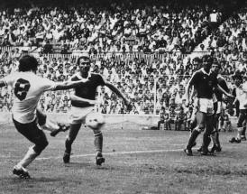 Trevor Francis was the first million pound football player