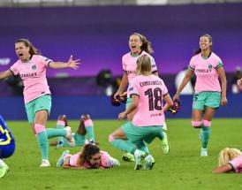 Barcelona Women celebrate