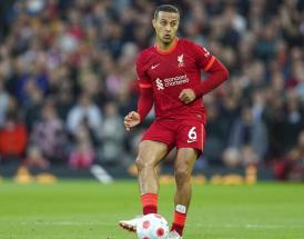 Thiago Midfield Maestros