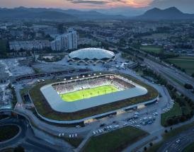 Benjamin Šeško plays for Slovenia at Ljubljana Stozice