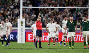 How much do rugby referees earn