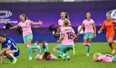 Barcelona Women celebrate