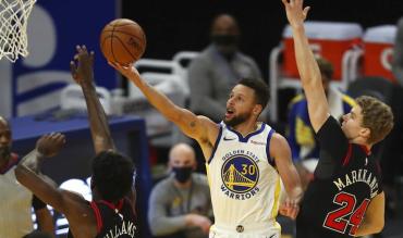 Steph Curry top 10 NBA player