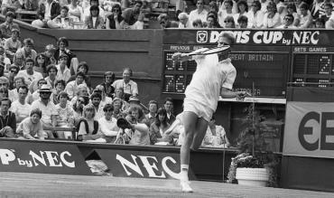 Who is Andrew Castle