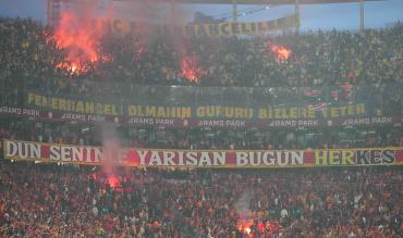 Turkish football fans